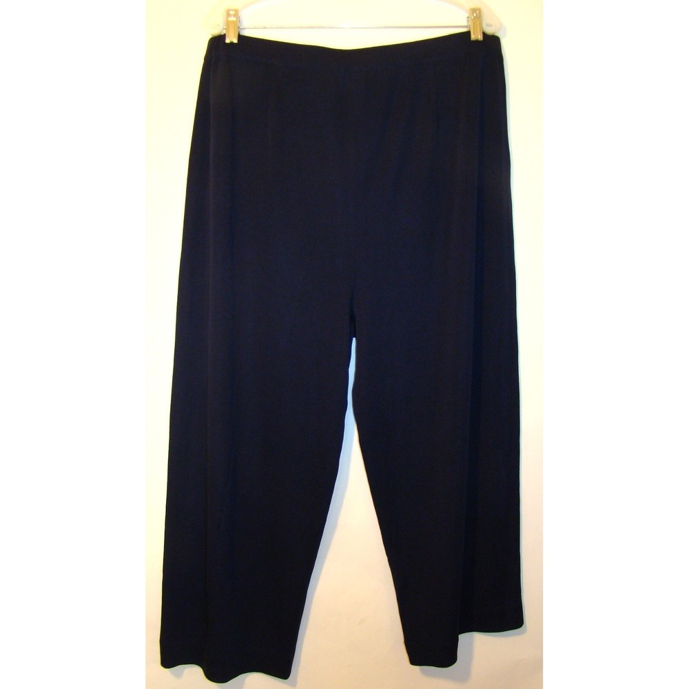 EXCLUSIVELY MISOOK WOMENS PLUS NAVY BLUE KNIT CROPPED PANTS SIZE 3X / 24W   A122
